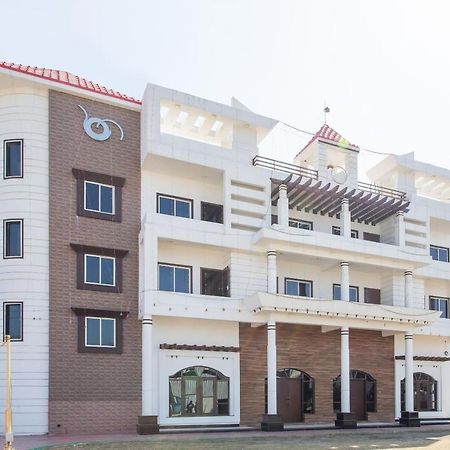 Hotel O Badridham Nagar Ab Road Dewas Dış mekan fotoğraf